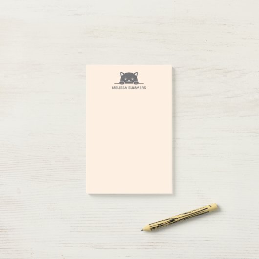 かわいい黒猫が頭上をのぞく名前をカスタムする ポストイット (デスク上)