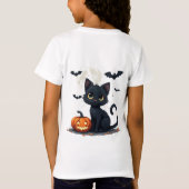 かわいい黒猫とコウモリのハロウィン 🎃 Tシャツ (裏面)