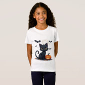 かわいい黒猫とコウモリのハロウィン 🎃 Tシャツ (正面フル)