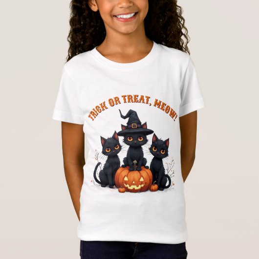 かわいい黒猫のかぼちゃ畑ハロウィン🎃 Tシャツ (正面)