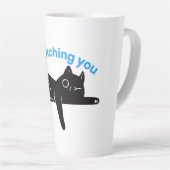 かわいい黒猫のミニマルイラスト カフェラテマグ (右アングル)