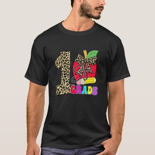 かわいい1年生先生学生豹りんご背中 Tシャツ (正面)