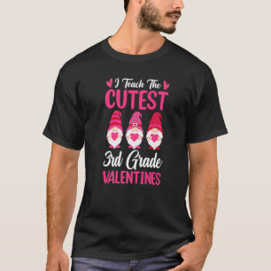 かわいい3年生のノーム先生3人教えてます Tシャツ