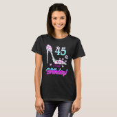 かわいい45歳 お誕生日おめでとう 45歳の誕生日パーティー Tシャツ (正面フル)