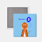 かわいい5th誕生日の虎の名前を青を追加 マグネット (正面/裏面)