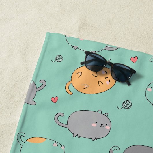 かわいい&ほのぼの眠り猫の夢のパターン ビーチタオル (インサイチュ)