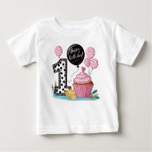 かわいい カップケーキ 1歳の誕生日 ベビーTシャツ (正面)