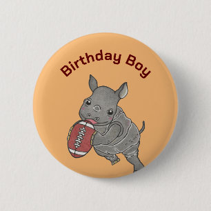 かわいい サイ アメリカンフットボール 誕生日ボーイ 缶バッジ