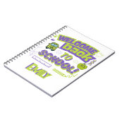 かわいい 学校に戻よう 紫 緑 ノートブック (左側)