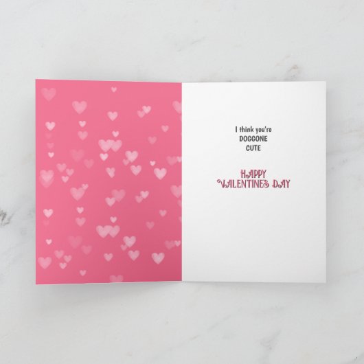 かわいい（犬）スタッフォード子犬のセーターのバレンタイン シーズンカード (内部)