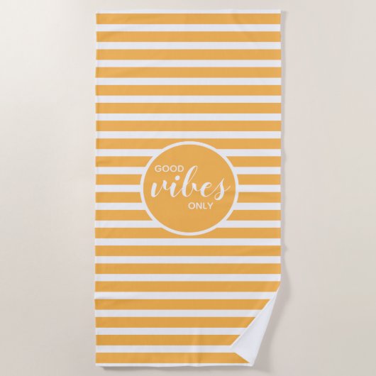かわいい 良い波動だけ 黄色 白 ストライプ 現代 ビーチタオル (正面)
