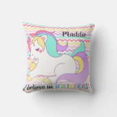 かわいい | Unicorn |レインボーカラー |シェブロン模様 クッション (正面)