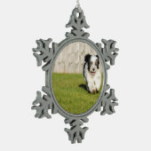 かわいいBobtail牧羊犬 スノーフレークピューターオーナメント (左)