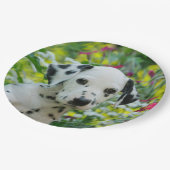 かわいいDalmatian犬のかわいい子犬のポートレートの幸せなパーティー ペーパープレート (アングル)