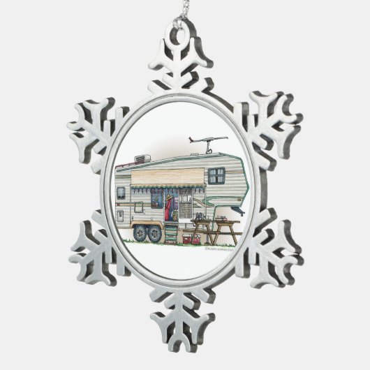 かわいいRVのヴィンテージの第5車輪のキャンピングカー旅行トレーラー スノーフレークピューターオーナメント (右)