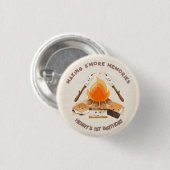 かわいいS'more Bonfire 1stバースデーボタン 缶バッジ (正面&裏面)