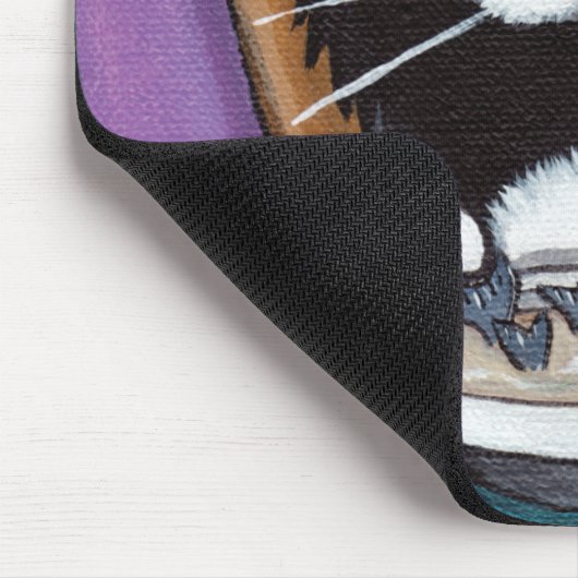 かわいくお洒落なタキシード猫の食べ物の魚の尾スープ マウスパッド (コーナー)