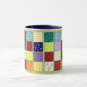 かわいくかわいらしいパッチワークのモザイク模様のマグ マグカップ (中央)