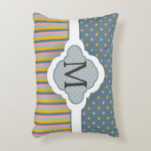 かわいくカスタムなモノグラムの水玉模様のストライプなパターン アクセントクッション (正面(垂直))