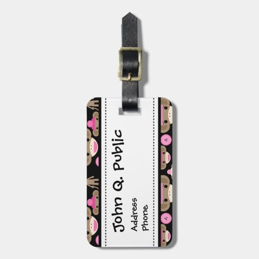 かわいくガーリーなピンクのソックスは黒の女の子をまねます ラゲッジタグ (正面縦)