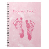かわいくガーリーなピンクのベビーの足跡の妊娠ジャーナル ノートブック (正面)
