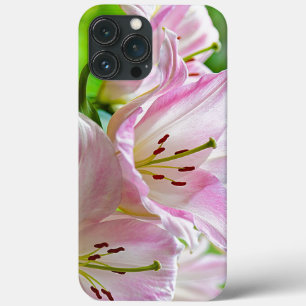 かわいくクラシックでかわいらしいパステル調ピンクの白い花 iPhone 13 PRO MAXケース