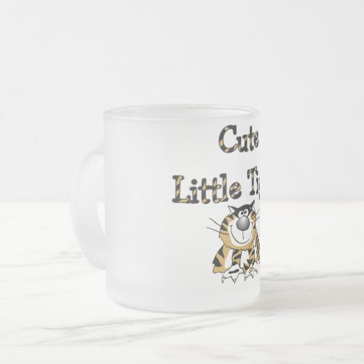 かわいく小さいトラのTシャツおよびギフト フロストグラスマグカップ (正面左)