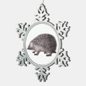 かわいく小さいハリネズミ スノーフレークピューターオーナメント (右)