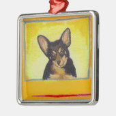 かわいく小さい犬の芸術の黒および黄褐色のチワワのminpin メタルオーナメント (左)
