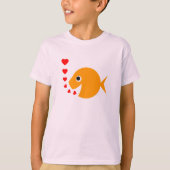 かわいく幸せで陽気な微笑の漫画の金魚 Tシャツ (正面)