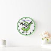 かわいく幸せな緑のヤモリのトカゲの漫画 ラウンド壁時計 (ホーム)