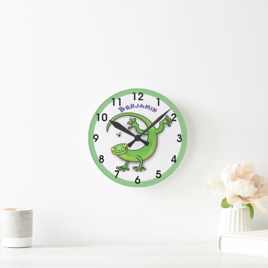 かわいく幸せな緑のヤモリのトカゲの漫画 ラウンド壁時計 (ホーム)