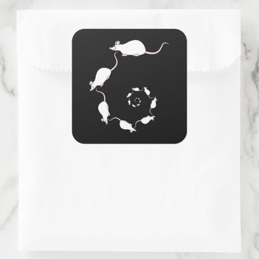 かわいく白いマウスのデザイン。 マウスの螺線形 スクエアシール (バッグ)