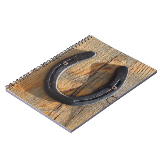 かわいく素朴な西部の幸運の蹄鉄の木製の一見 ノートブック (左側)