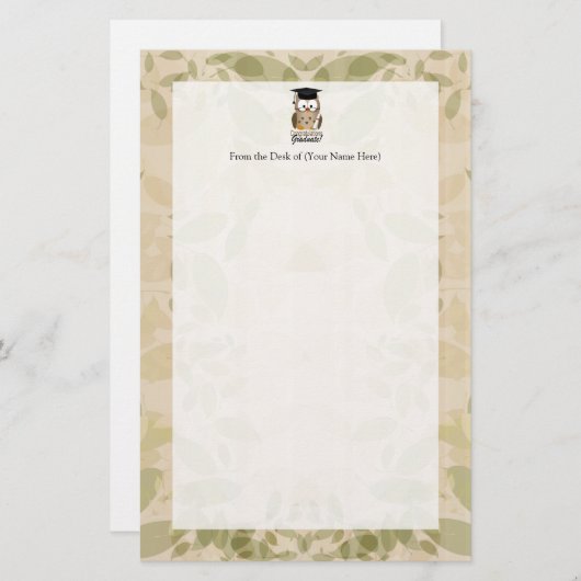 かわいく賢いフクロウの卒業生 便箋 (正面/裏面)