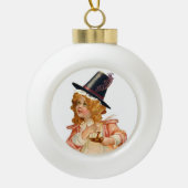 かわいらしいウェールズの女の子のオーナメント セラミックボールオーナメント (正面)