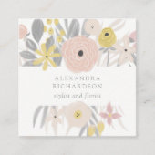 かわいらしいピンクの花フレーム スクエア名刺 (正面)