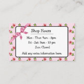 かわいらしいピンクの花柄及び弓名刺 名刺 (裏面)