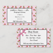 かわいらしいピンクの花柄及び弓名刺 名刺 (正面/裏面)