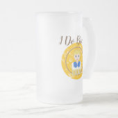 かわいらしいブロンドの女の子のサービングビールデザイン フロストグラスビールジョッキ (正面右)