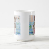 かわいらしいリボンを持つMunchkinの子ネコ コーヒーマグカップ (中央)