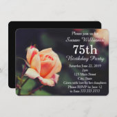 かわいらしい第75誕生日のパーティの招待状は上がりました 招待状 (正面/裏面)