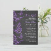 かわいらしい紫色の蝶黒板のベビーシャワー 招待状 (スタンド正面)