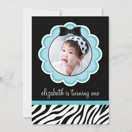 かわいらしい黒およびティール(緑がかった色)の誕生日のパーティの招待状 招待状 (正面)