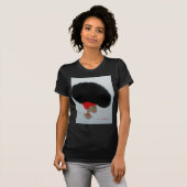 "かわいらしい"着席 Tシャツ (正面フル)