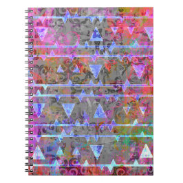 かわいらしくアステカな水彩画の三角形の記号パターン ノートブック