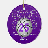 かわいらしくパーソナライズな紫色のバスケットボールのオーナメント セラミックオーナメント (左)
