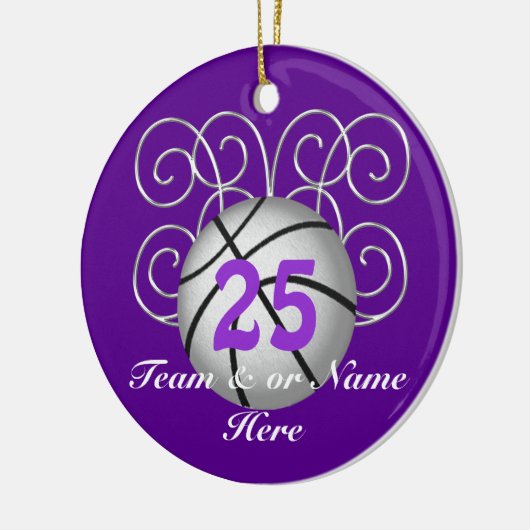 かわいらしくパーソナライズな紫色のバスケットボールのオーナメント セラミックオーナメント (左)