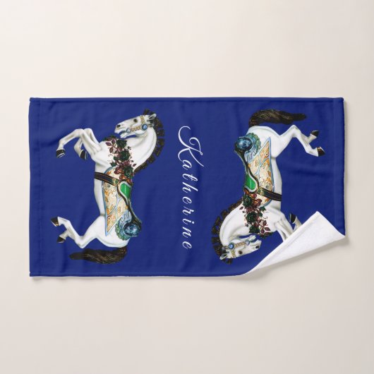 かわいらしく白い回転木馬の馬 バスタオルセット (ハンドタオル)