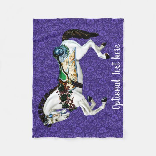 かわいらしく白い回転木馬の馬 フリースブランケット (正面)